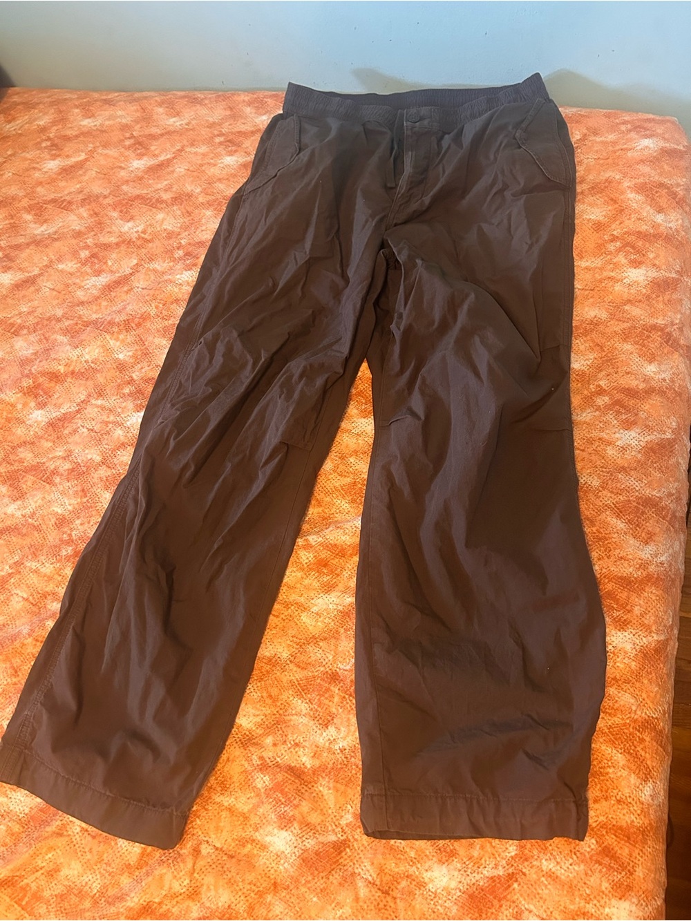 H&M Men's Cargo Pants in Black